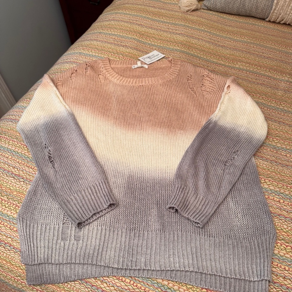 NWT FSL Apparel Ombre Dye Distressed Sweater Size Large Oversized